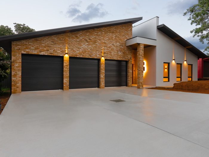 Concrete driveway installation in Nashville